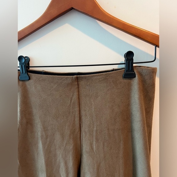 Lysse Velvet Women's Skinny Pant Size:S in Brown - Picture 5 of 10
